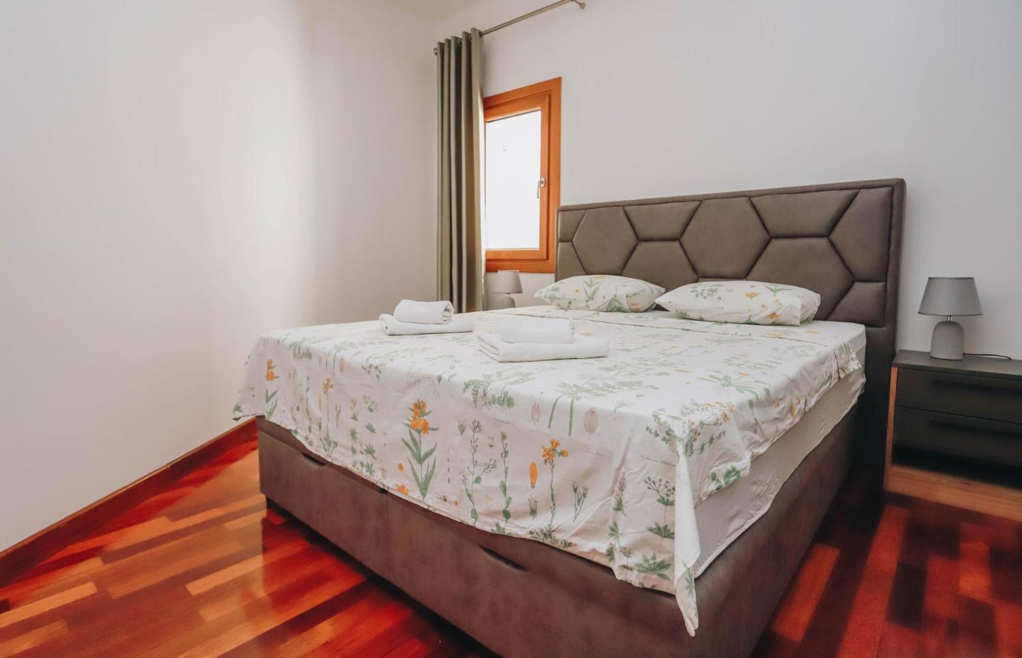 Apartment Near Ponta Nova Of Rafailovici Бечичи Экстерьер фото